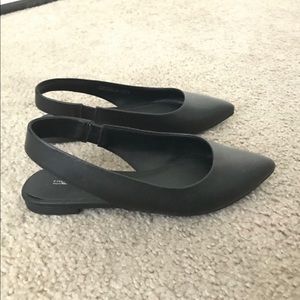 Black Pointed Toed Flats with Open Heel